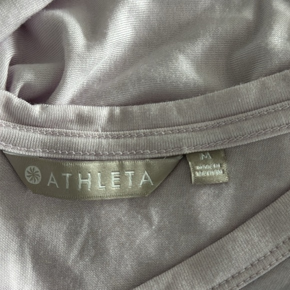 Athleta Cloudlight Relaxed Top in Simply Lilac Size Medium V Neck Long Sleeve - Picture 6 of 7